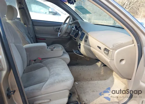 2001 Buick Century Custom z USA, uszkodzony, nr VIN 2G4WS52JX11221548